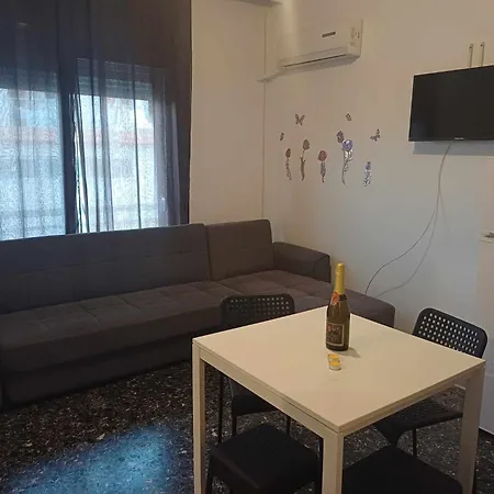 Cm Apartman *